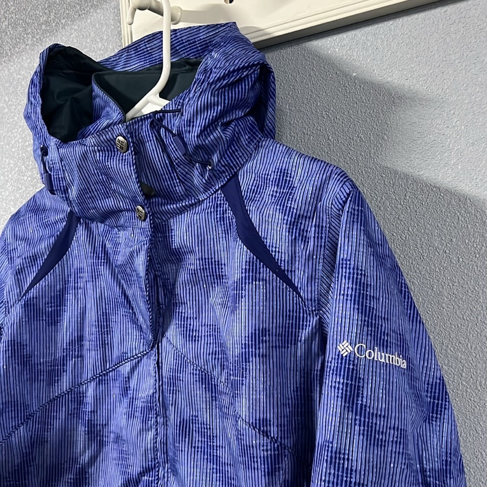 Columbia Ski Jacket - image 3